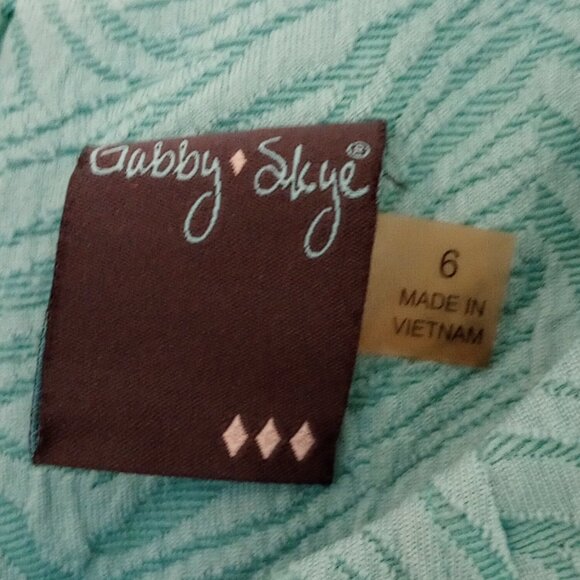 Gabby Skye Blue Fit-N-Flare Paneled Dress - Picture 3 of 11